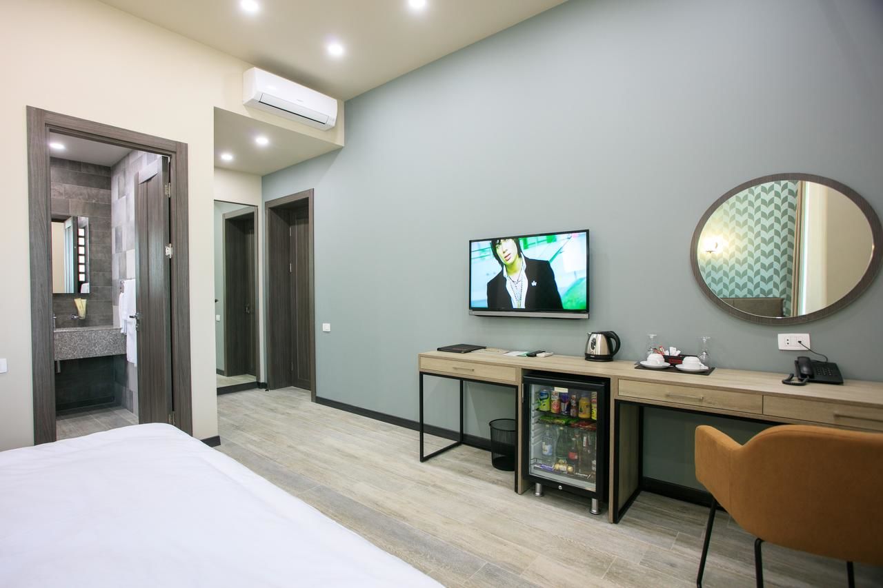 Отель Ibiza Hotel Ереван