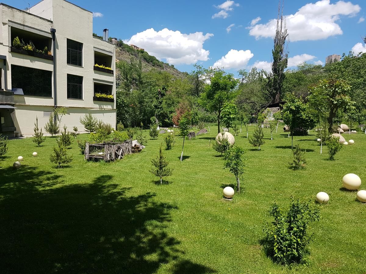 Отель Ibiza Hotel Ереван