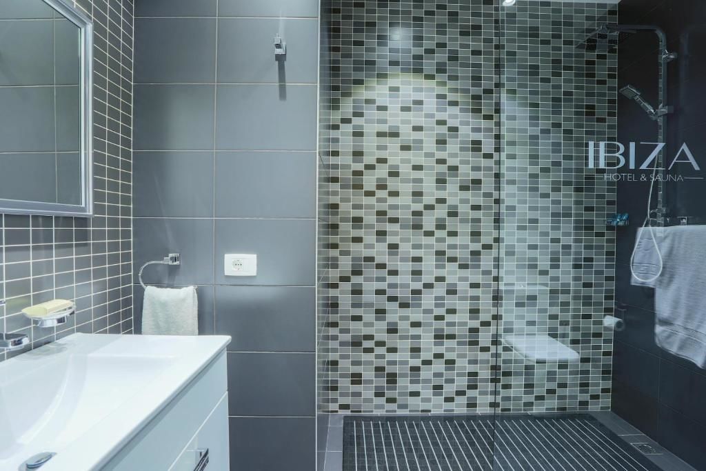 Отель Ibiza Hotel Ереван